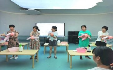 保育员秋季学期工作计划8篇