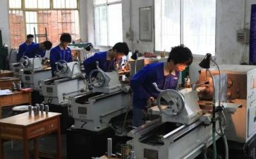 汽车工作总结报告6篇
