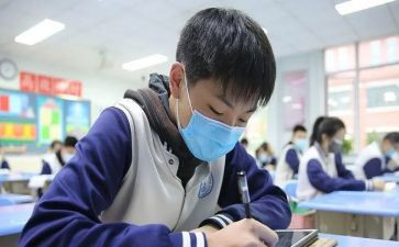 故事类作文初二600字参考7篇
