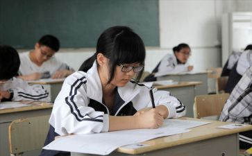 初中生开学典礼演讲稿8篇