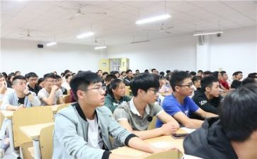 大学内自我鉴定6篇