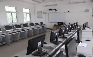 电教主任述职报告7篇