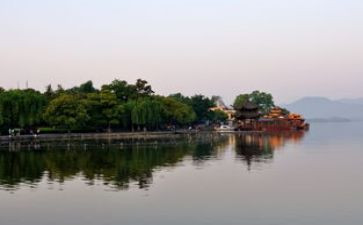 关于杭州的作文7篇