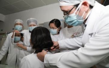 男护士优秀事迹精选6篇