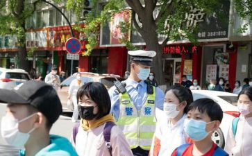 爱护校园环境的倡议书优秀5篇