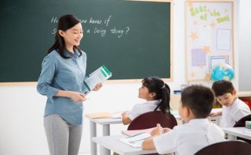都安优秀教师事迹模板8篇