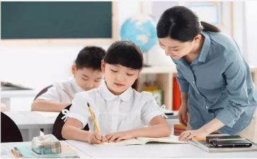 课后服务先进事迹6篇