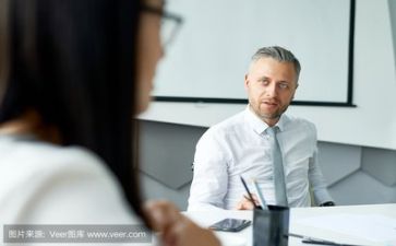 领导做年度工作报告8篇
