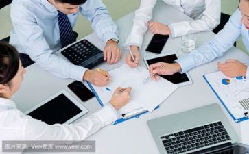 领导半年度述职报告6篇
