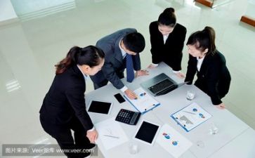 领导月工作计划7篇