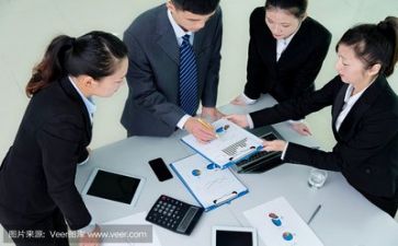 领导月工作计划优质7篇