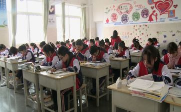 一年级班主任月工作总结8篇