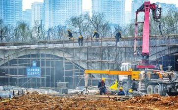 施工员日工作报告推荐5篇