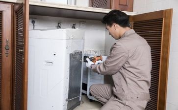 维修年终工作总结报告8篇