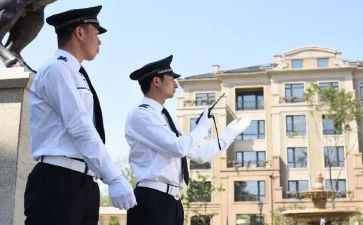 物业小区主任述职报告8篇