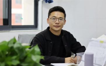 2023年度校长总结报告8篇
