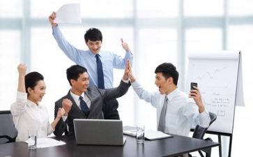 老职工工作总结报告最新7篇