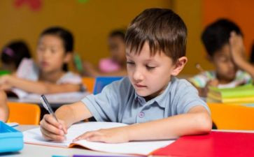 中班幼儿数学教案通用7篇